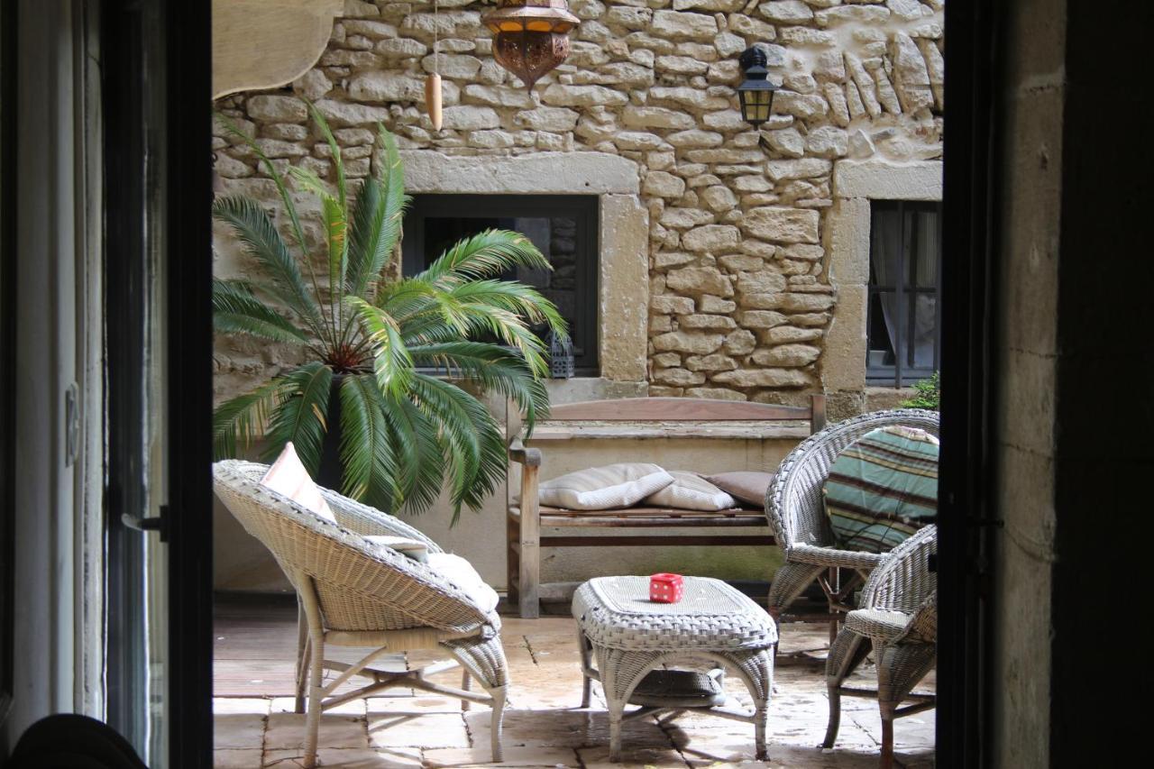 Отель Le Patio Гриньян Экстерьер фото